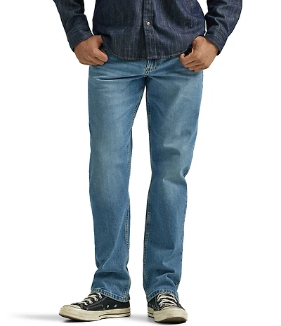 Wrangler® Regular Fit Straight Leg Flex Jeans