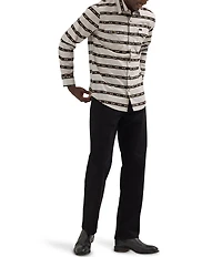 Wrangler® Relaxed Straight Fit Flex Jeans