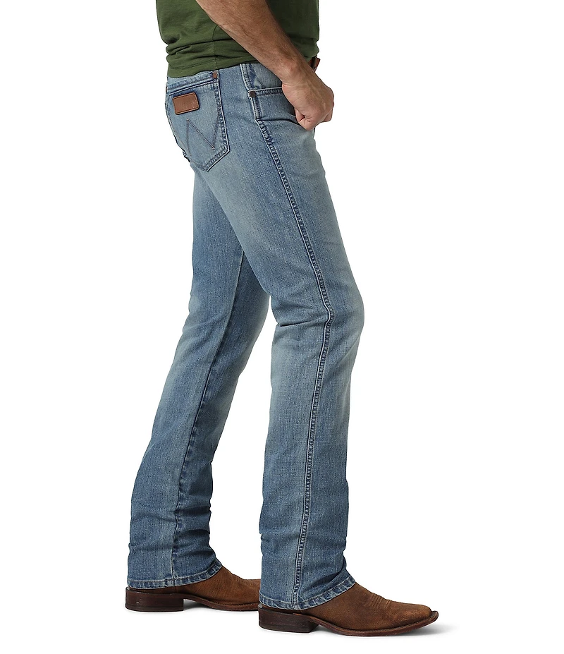 Wrangler® Retro® Jacksboro Slim Fit Straight Leg Jeans