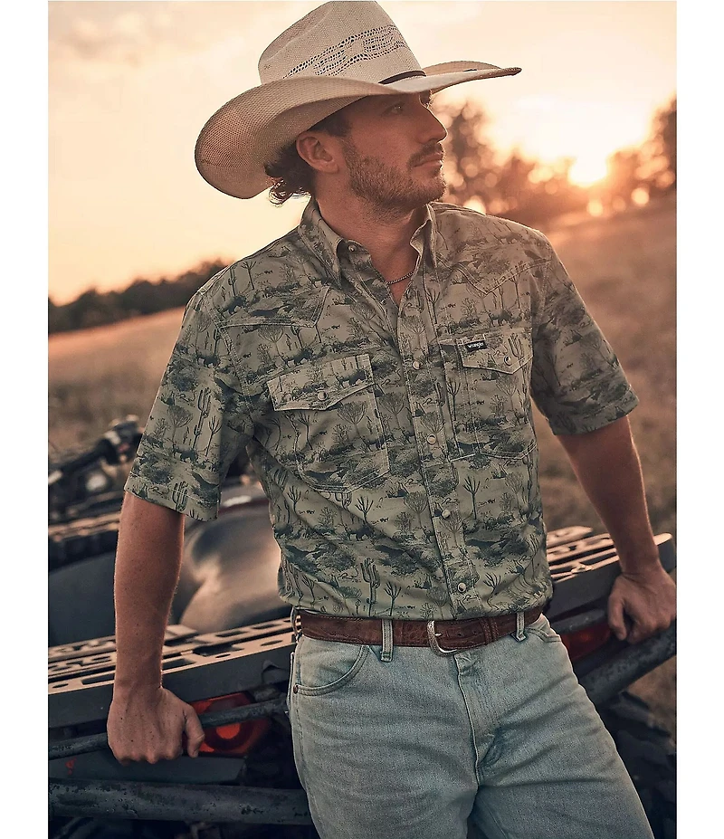 Wrangler Short Sleeve Olivine Print Performance Shirt