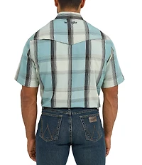 Wrangler® Short Sleeve Performance Plaid Western Shirt