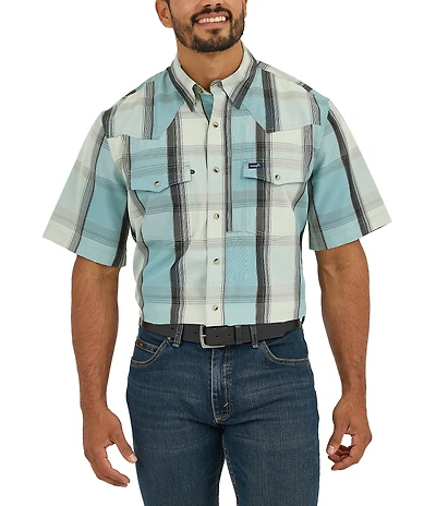 Wrangler® Short Sleeve Performance Plaid Western Shirt