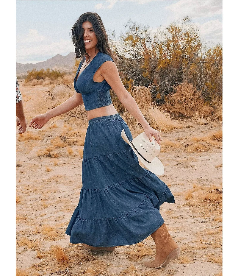 Wrangler® Sleeveless Denim V-Neck Cropped Blouse