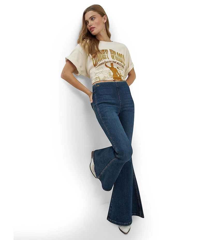 Wrangler® x Lainey Wilson Pull-On Bell Bottom Jeans