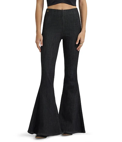 Wrangler® x Lainey Wilson Pull-On Bell Bottom Jeans