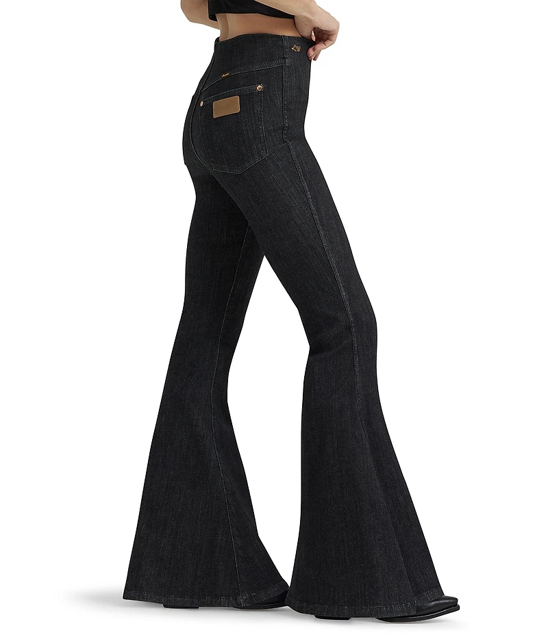 Wrangler® x Lainey Wilson Pull-On Bell Bottom Jeans