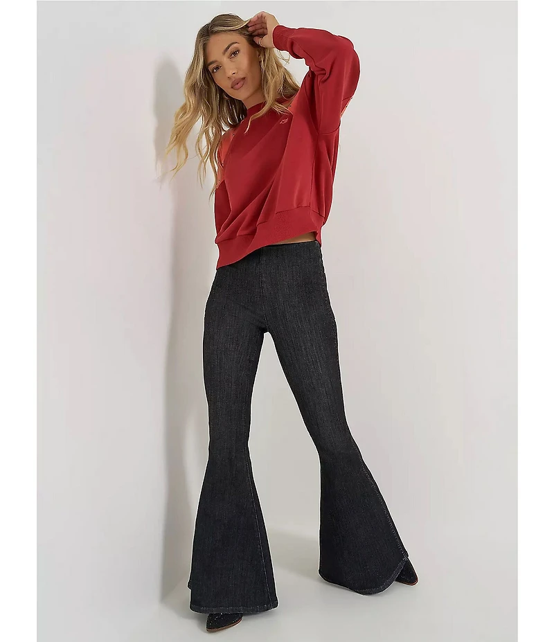 Wrangler® x Lainey Wilson Pull-On Bell Bottom Jeans