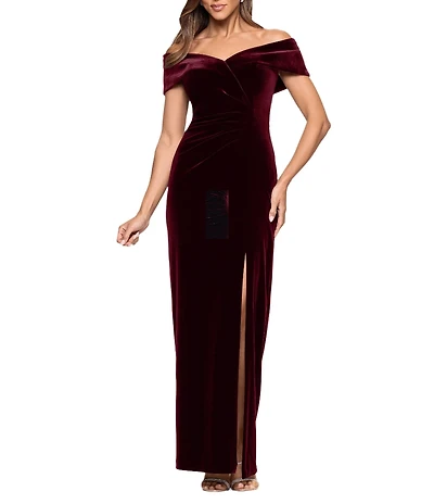 Xscape Petite Size Velvet Off The Shoulder Sweetheart Neck Gown