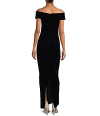 Xscape Stretch Velvet Off-the-Shoulder Strapless Sleeveless Mermaid Gown