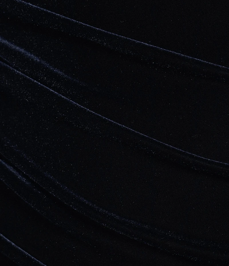 Xscape Stretch Velvet Off-the-Shoulder Strapless Sleeveless Mermaid Gown
