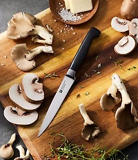 Zwilling Four Star Utility Knife 5 inch, Fine Edge