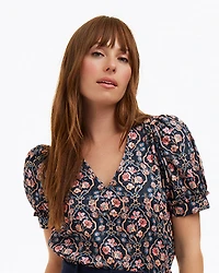 Heidi V-Neck Top Twilight Vines