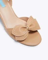 Bow Heel