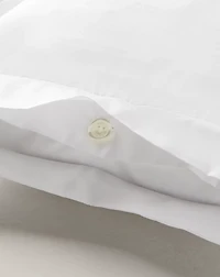 Palmer Percale Throw Pillow