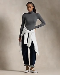 Stretch Ribbed Turtleneck