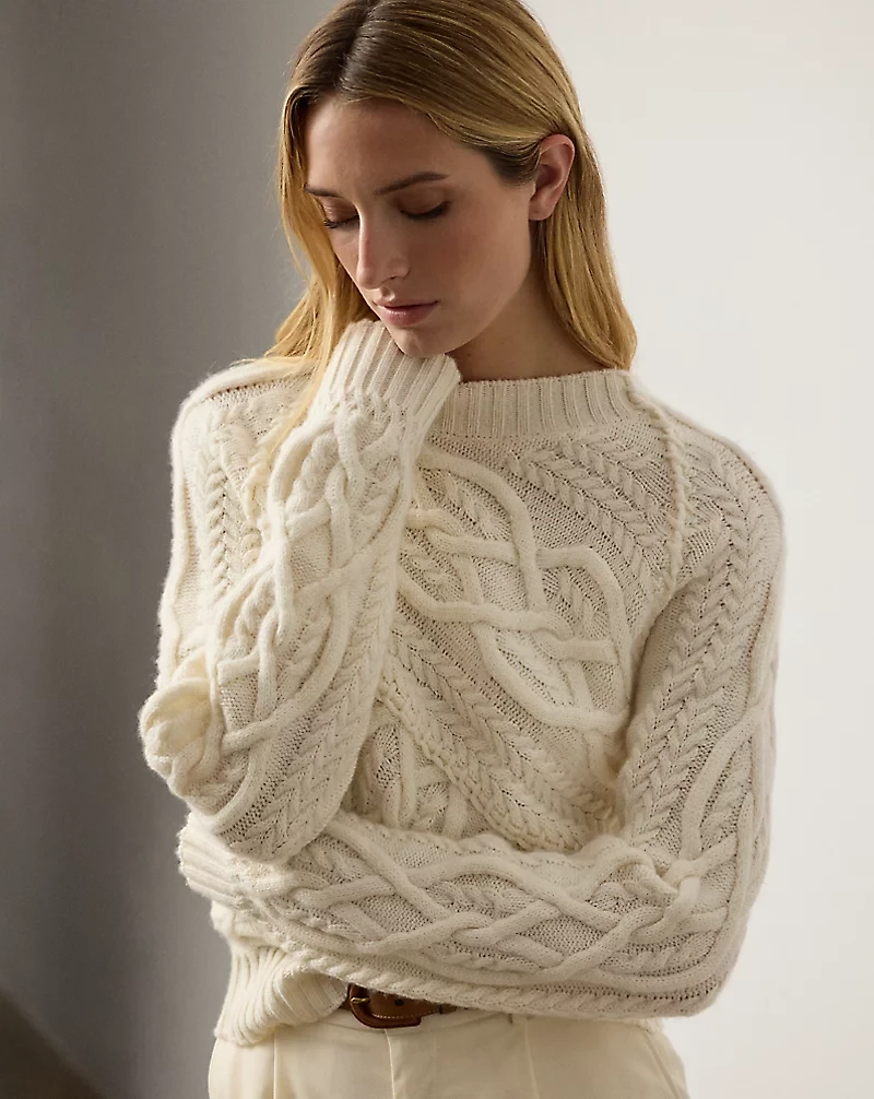 Cable-Knit Cashmere Crewneck Sweater