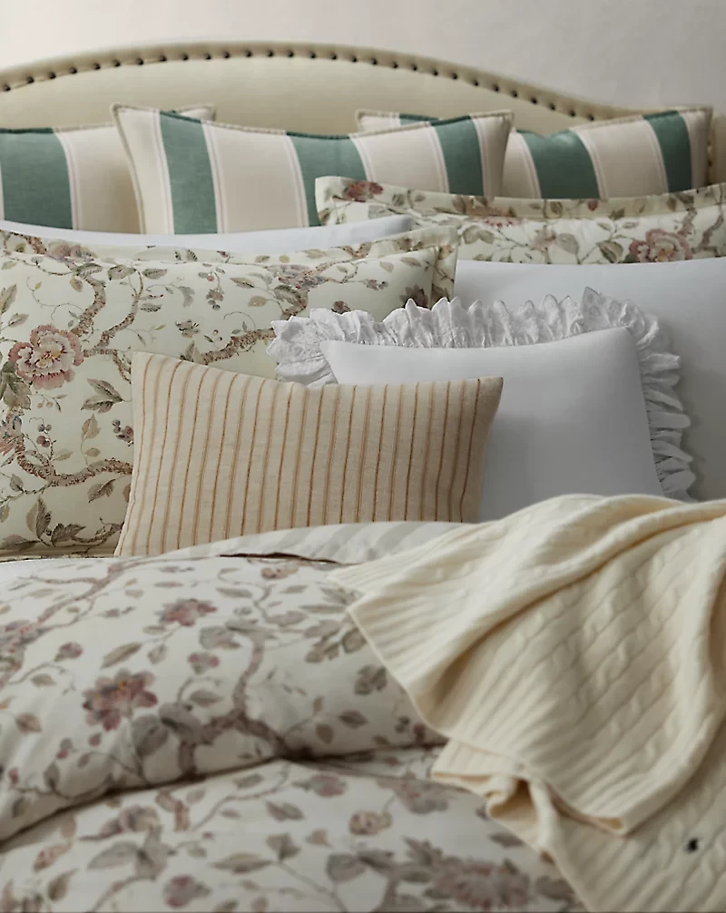 Mia Throw Pillow