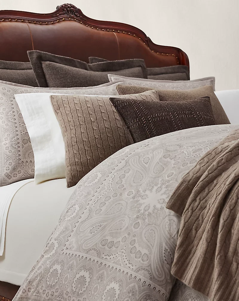 Beaumont Comforter