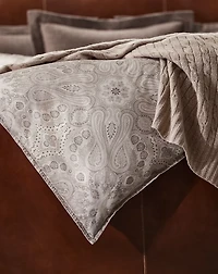Beaumont Comforter