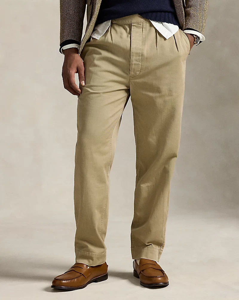 Relaxed Fit Pleated Twill Pant