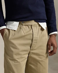 Relaxed Fit Pleated Twill Pant