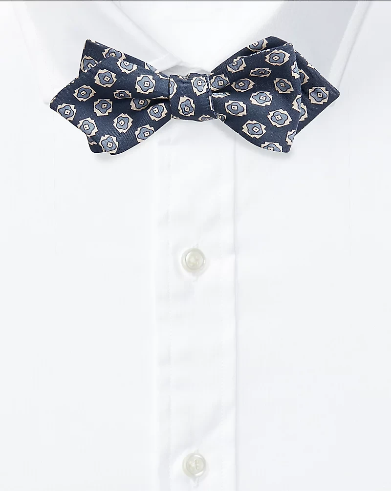Neat Silk Twill Bow Tie
