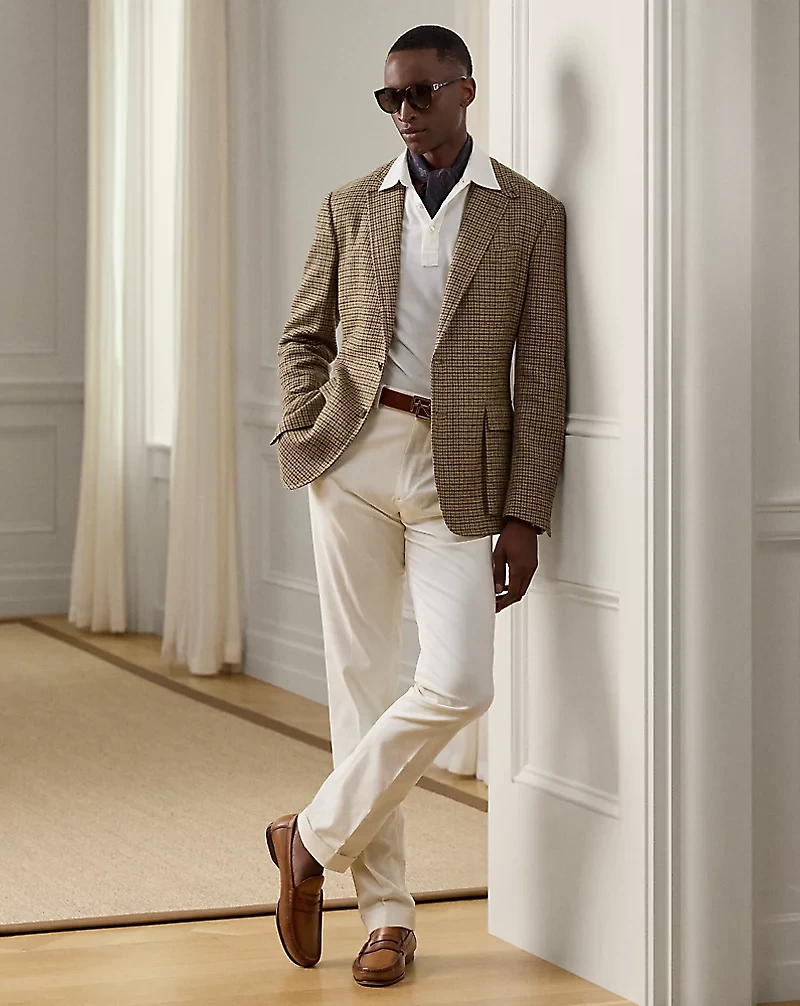 Hand-Tailored Stretch Chino Trouser