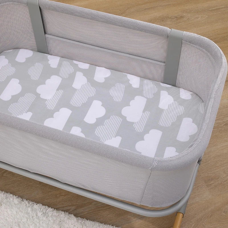 Cozy-Up 2-in-1 Bedside Sleeper & Bassinet Fitted Sheet - Grey Clouds