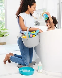 MOBY Fun-Filled Bath Toy Bucket Gift Set