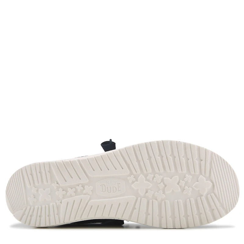 Men's Wally Stretch Sox Medium/Wide Casual Shoe