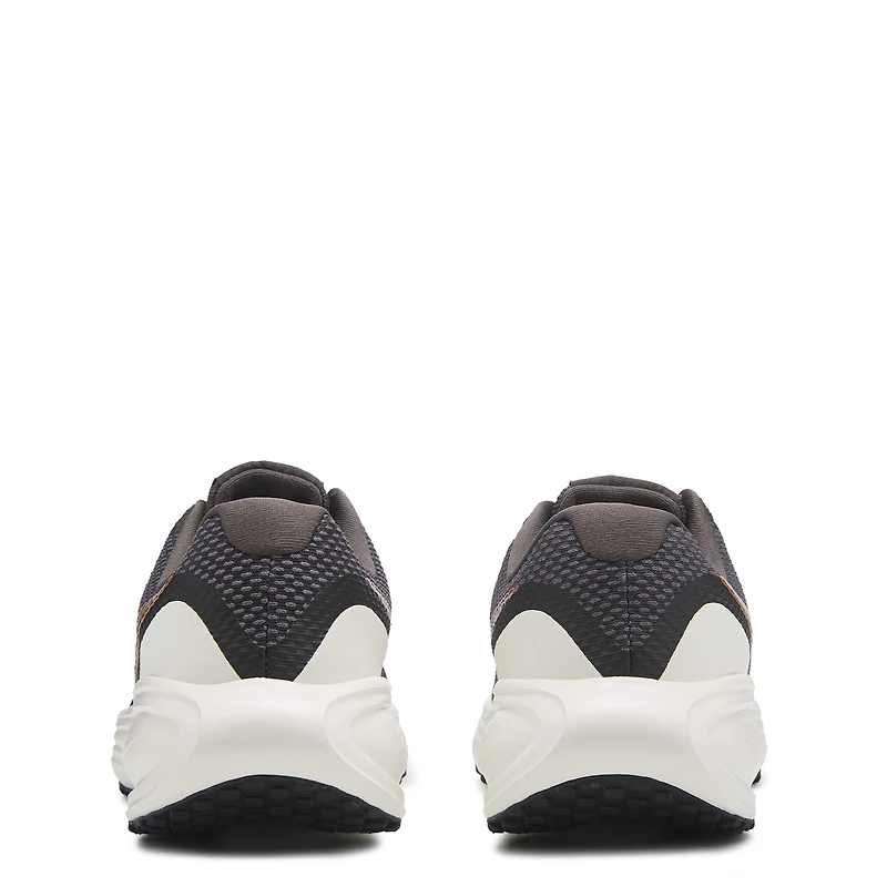 Women's Revolution 8 Sneaker