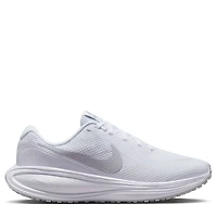 Women's Revolution 8 Sneaker