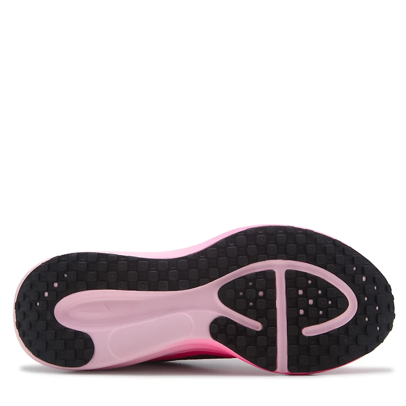 Women's Revolution 7 Medium/Wide Running Shoe