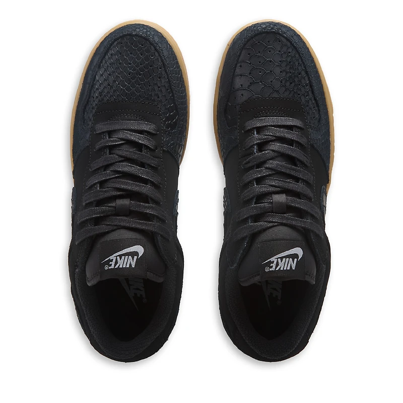 Men's Big Nike Sneaker