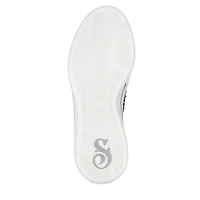 Women's Max Cushioning Snoop One Walking Shoe