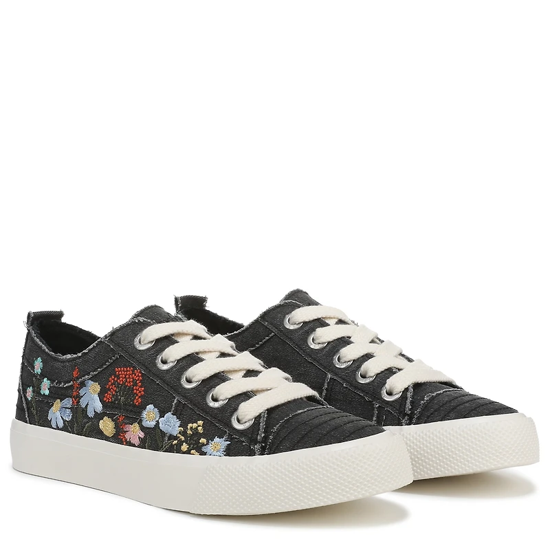Women's Vivid Lace Up Sneaker