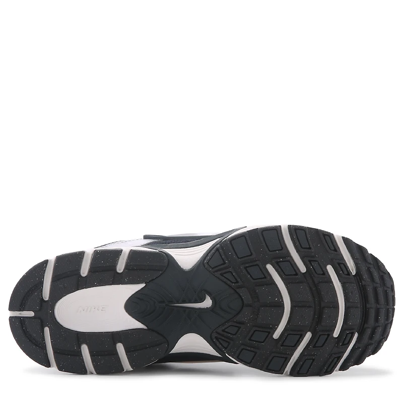 Women's V5 RNR Sneaker