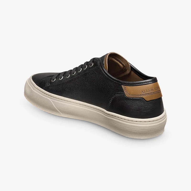 Jones Lace-up Sneaker