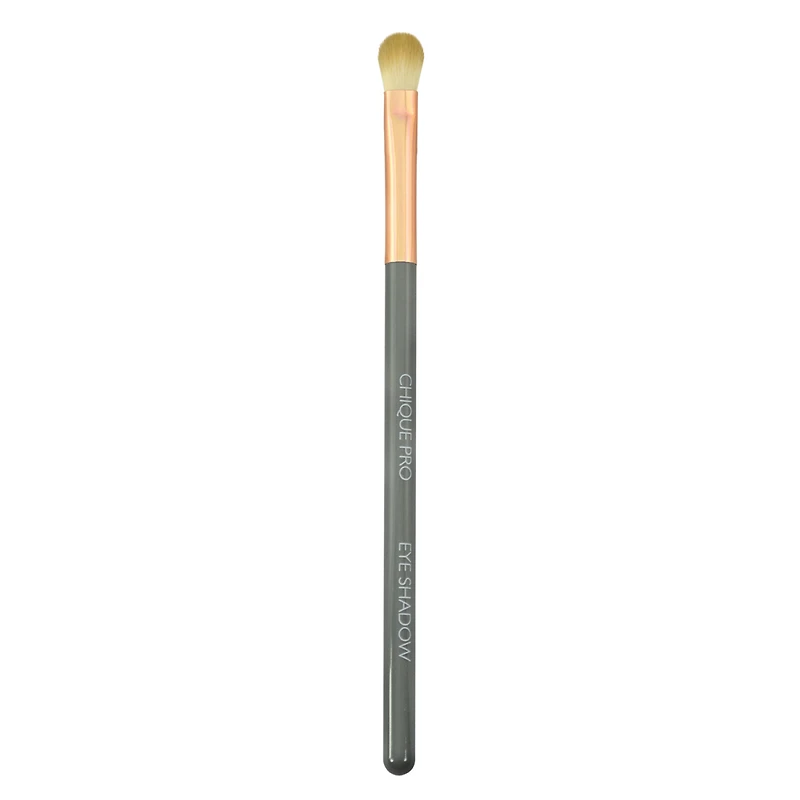 chique pro eyeshadow makeup brush