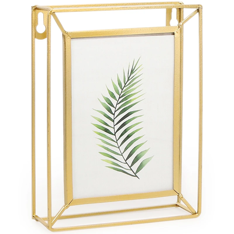 dimensional picture frame w/ print (fits 4in x 6in photo)