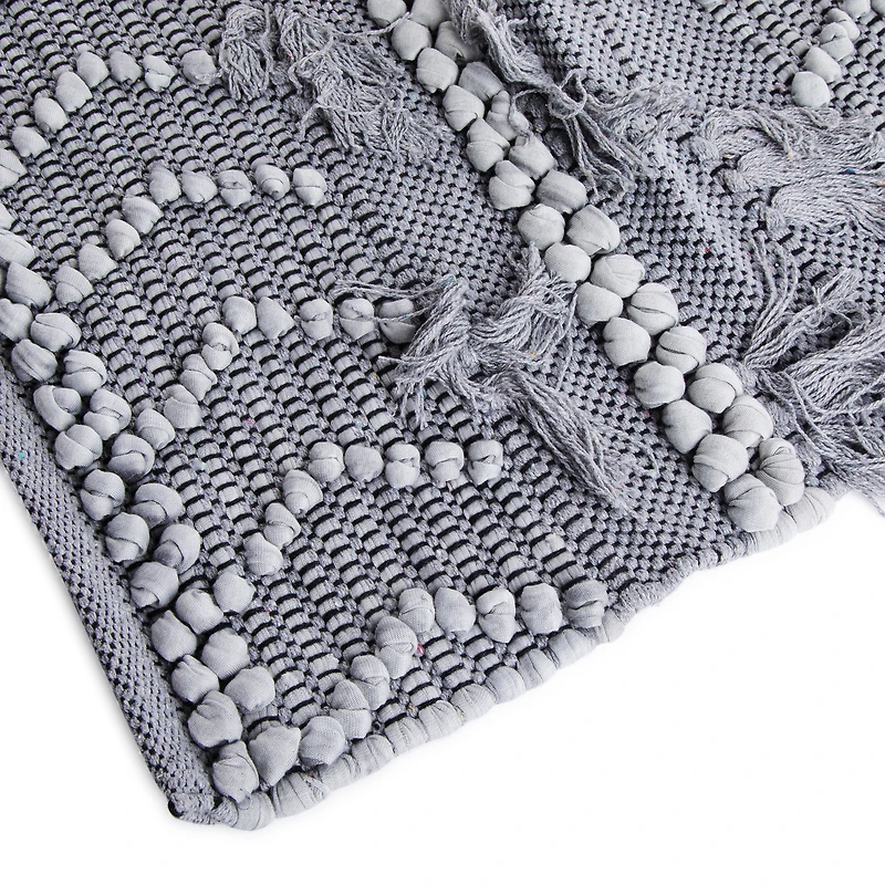 Tassel Tufted Rug 21in X 34in