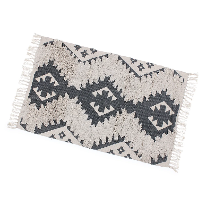 tufted zig zag rug 2ft x 3ft