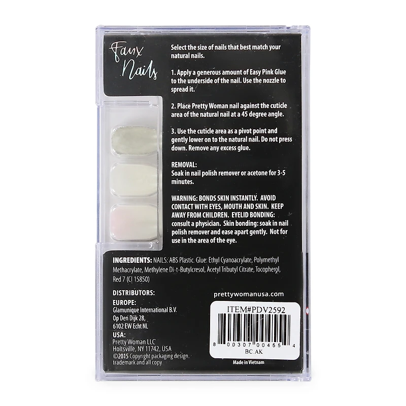 pretty woman faux nails set - white with snowflakes