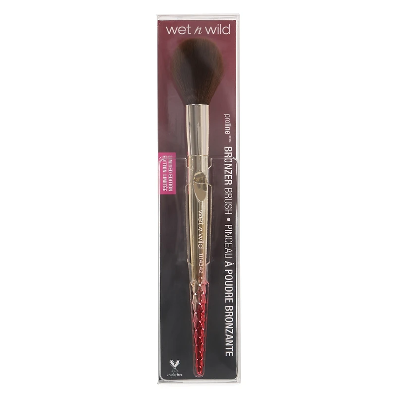 wet n wild® fire & ice pro line™ bronzer brush