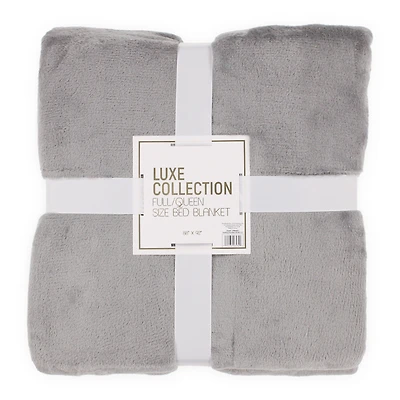 luxe collection full/queen blanket 88in x 92in