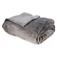 luxe collection full/queen blanket 88in x 92in