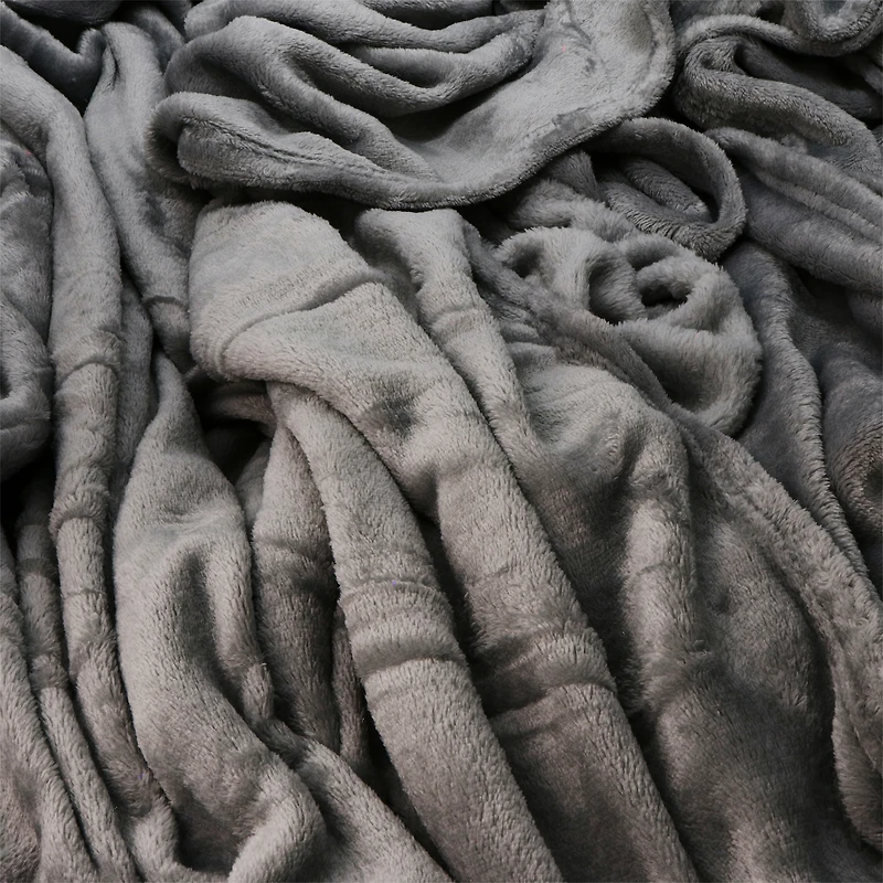 luxe collection full/queen blanket 88in x 92in