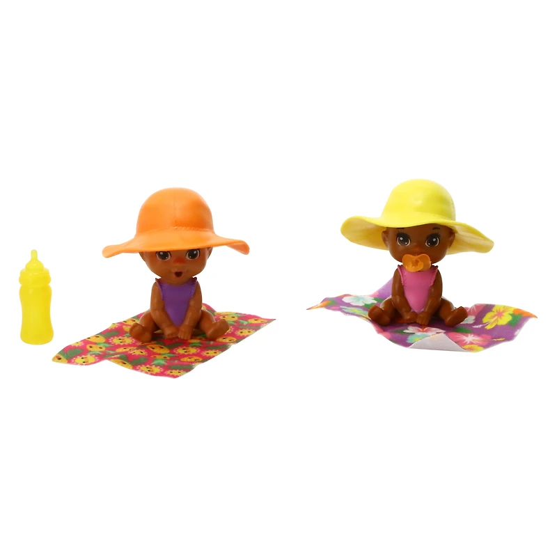 Barbie™ Sand & Sun Color Reveal Baby Doll Blind Bag