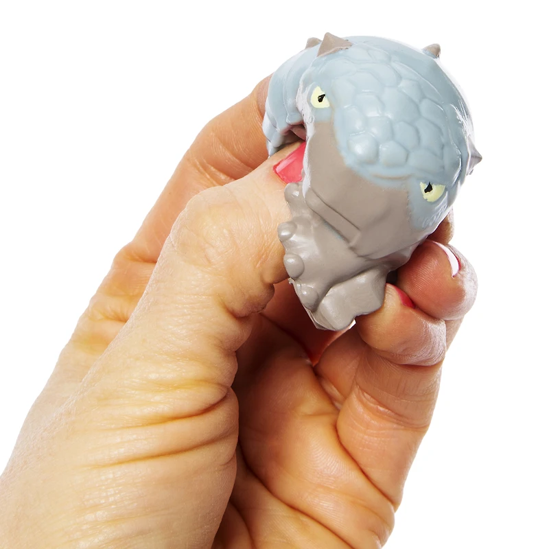 mash’ems® jurassic world™ blind bag ball