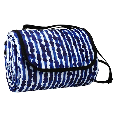 water-resistant foldable picnic blanket 4ft x 4.79ft